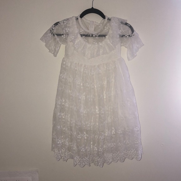 “White Lace Dress” - Picture 1 of 4